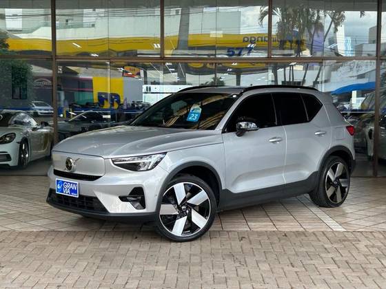 VOLVO XC40 P8 RECHARGE TWIN ELECTRIC ULTIMATE AWD